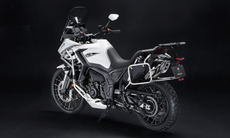 Zontes 703F с пълна защита и куфари